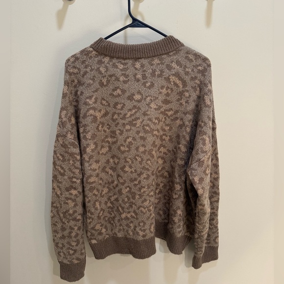 Aerie Animal Print Sweater - Picture 3 of 3